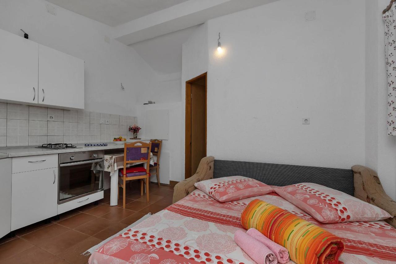 Apartments Milivoj Bogomolje Εξωτερικό φωτογραφία